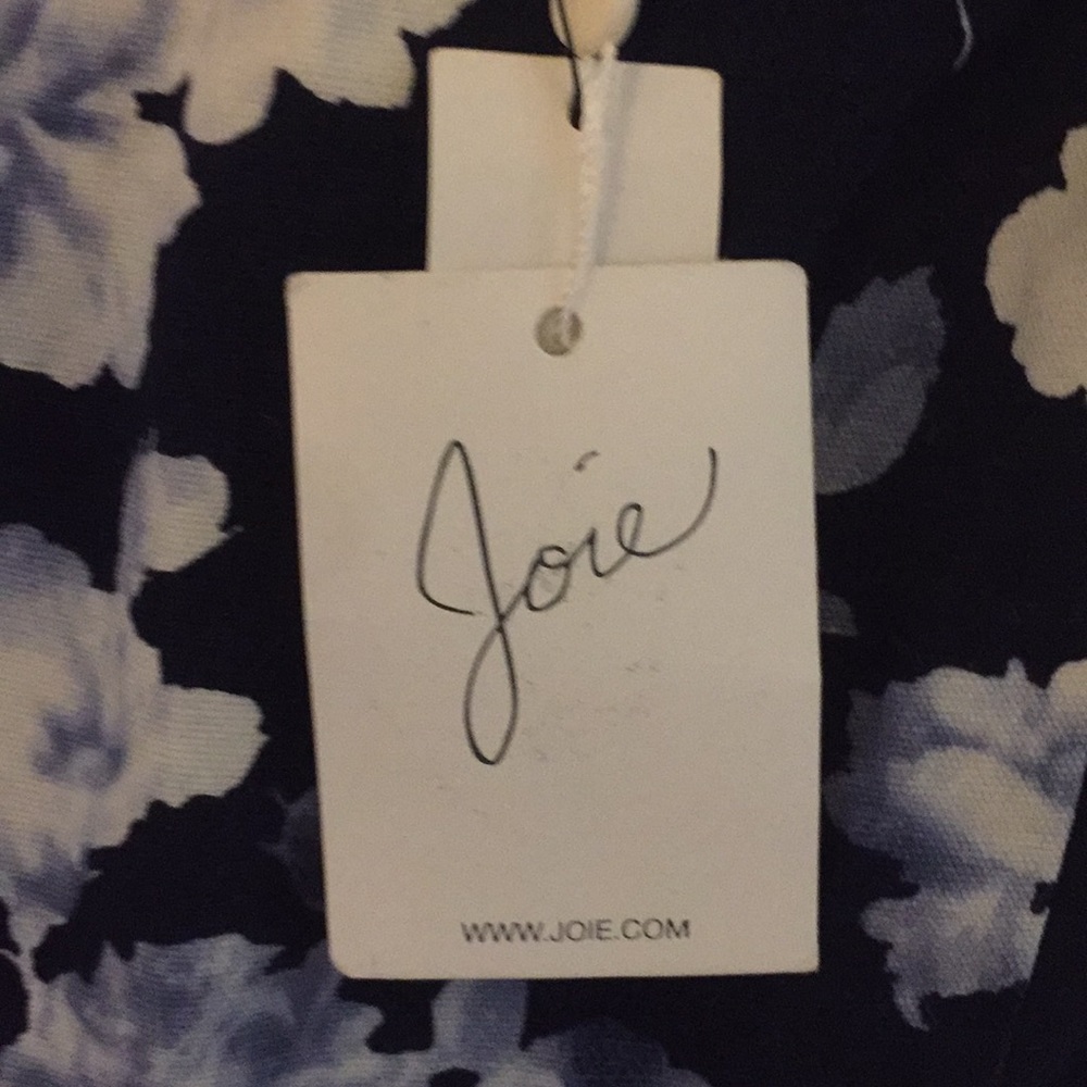Brand New Joie Orchard Dress in Navy Floral - Picture 3 of 5